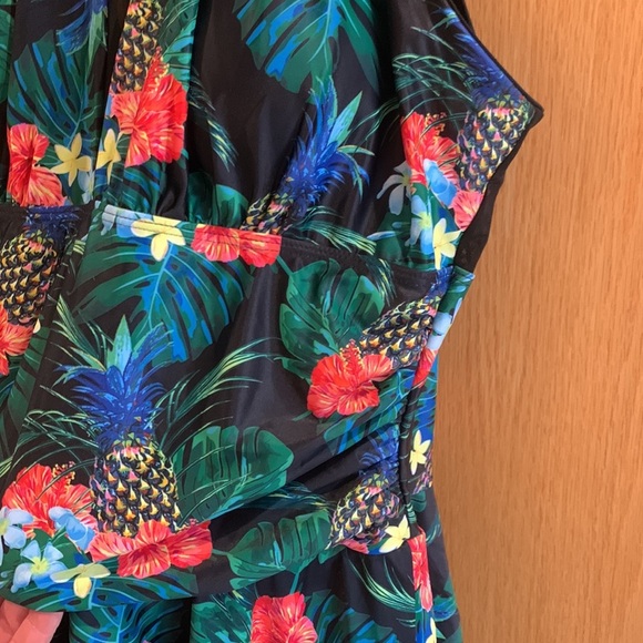 Floral One Piece Mesh Shirred Waistline Pleated Hem Swimsuit Skirt size XXL - Picture 14 of 15